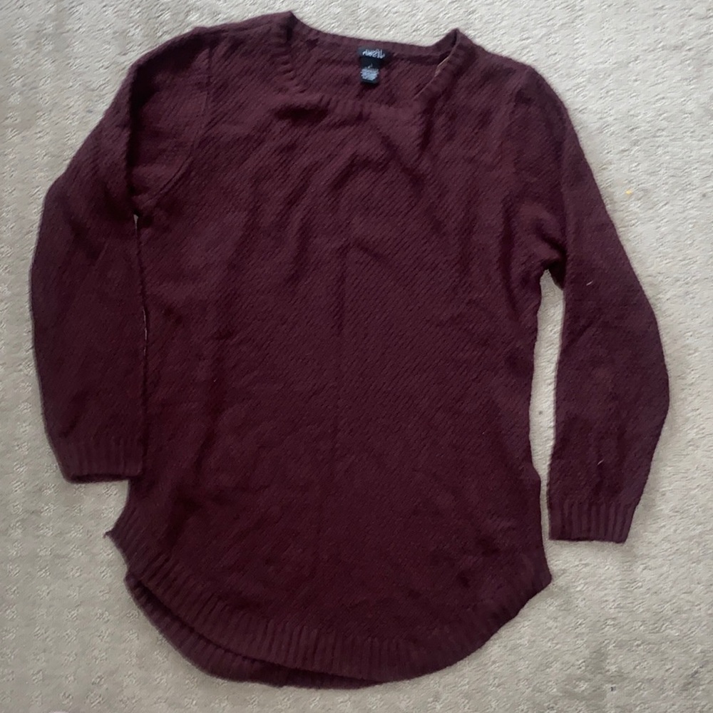 Rue 21 sweater